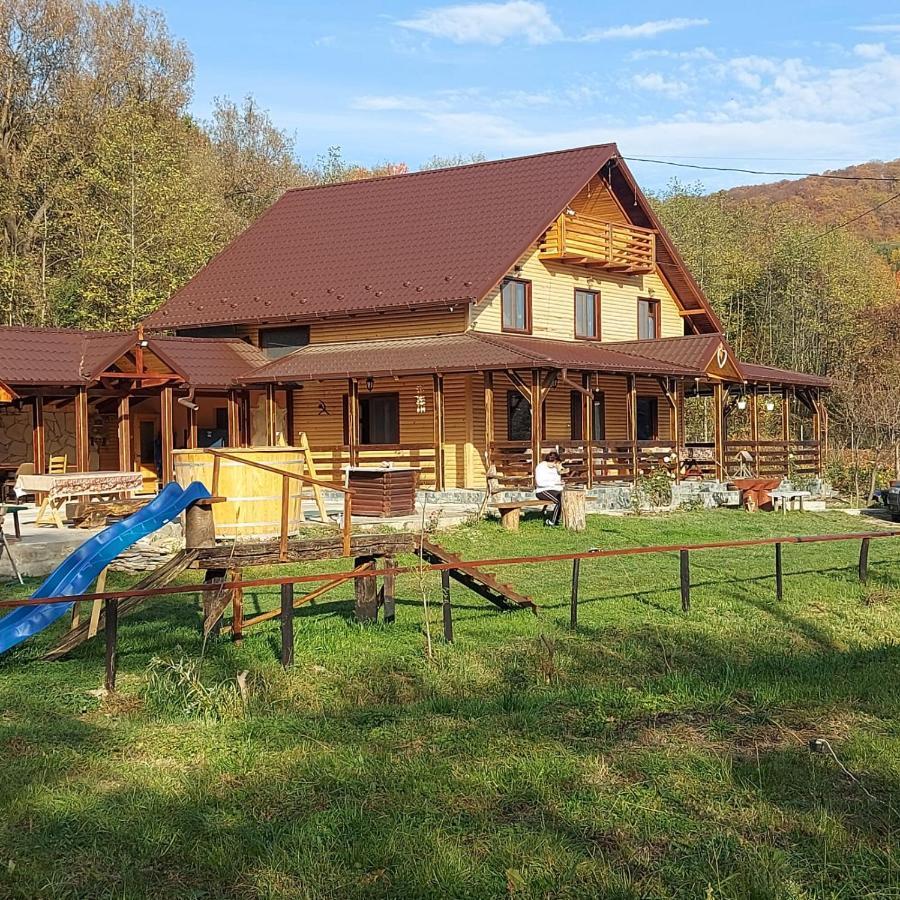 Cabana Lunca Târgu Neamț Buitenkant foto