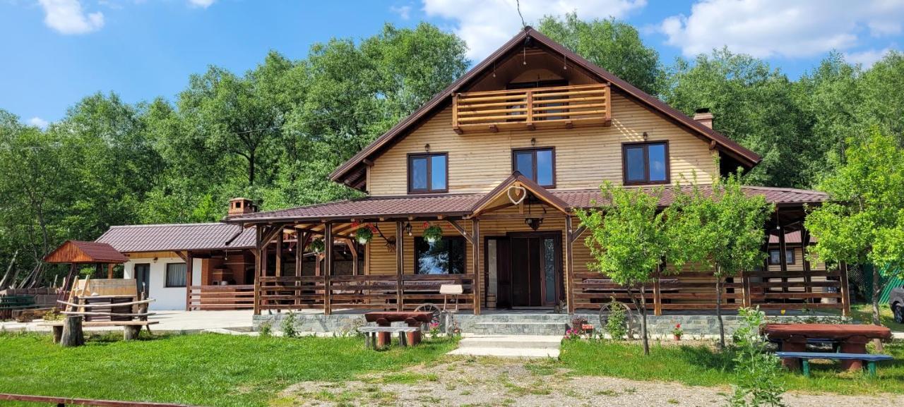 Cabana Lunca Târgu Neamț Buitenkant foto